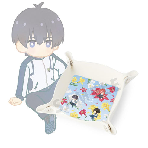 『ブルーロック』潔 世一&蜂楽 廻&千切 豹馬 Botania 第2弾 PUレザーマルチトレー