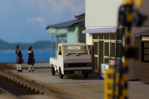 『まちかどアクセサリーシリーズ』1/80スケール ペーパーキット 軽トラック(白・シルバー・淡草)