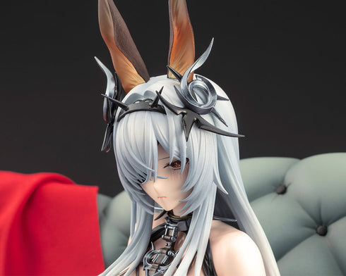 『アズールレーン』フリッツ・ルメイ Schwarzes Kaninchen Ver.