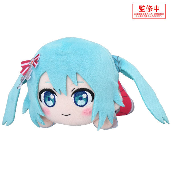 『プロジェクトセカイ』寝そべり ぬいぐるみ“初音ミク(ステージのセカイ)‐Brand New Stage‐”(S)