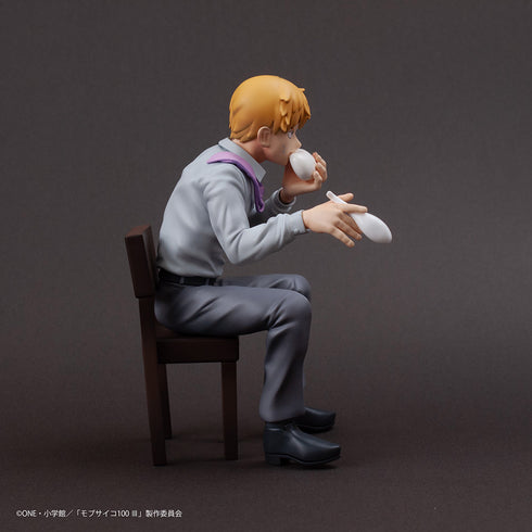 『Mob Psycho 100 III × Stationery Cafe』 2022 Figure: Reigen Shintaro