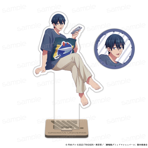 『グリッドマンユニバース』描き下ろし アクリルスタンド&缶バッジセット【ヴィット】