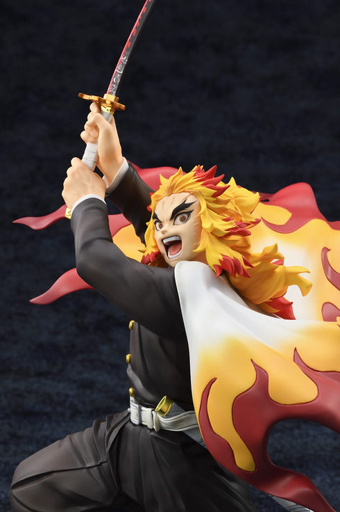 Demon Slayer: Kimetsu no Yaiba Scale Figure: Kyojuro Rengoku PVC Painted Complete Figure