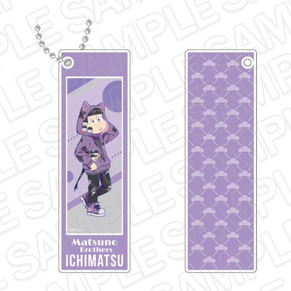 『おそ松さん』フォトグレイキーホルダー 一松 ぬいと一緒 ver.