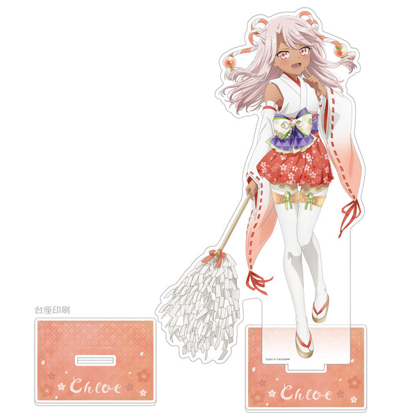 『Fate/kaleid liner プリズマ☆イリヤ Licht 名前の無い少女』描き下ろし特大アクリルスタンド(クロエ/巫女)