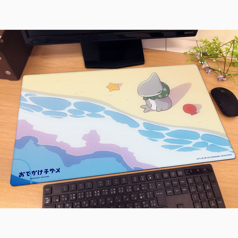 『おでかけ子ザメ』ラバーマット (砂浜)