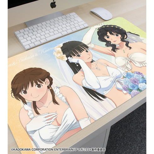 『アマガミSS+plus』描き下ろし 絢辻 詞&桜井梨穂子&棚町 薫 ウェディング水着ver. マルチデスクマット【202602再販】