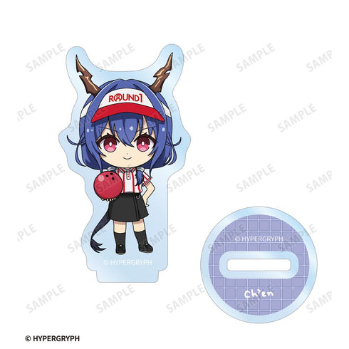 『アークナイツ【焔燼曙明/RISE FROM EMBER】』チェン ちびキャラ アクティビティスタッフver. アクリルスタンド