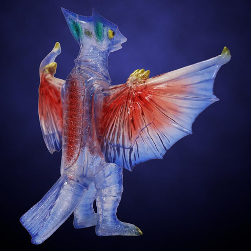 『ガメラシリーズ』ミドルサイズシリーズ ガメラ 【第9弾】 ギャオス(1967) レトロブルークリア Ver.