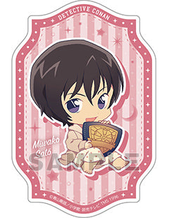 『名探偵コナン』佐藤美和子 ダイカットステッカー リラックスVer.