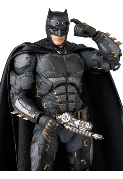 『バットマン』MAFEX BATMAN TACTICAL SUIT(ZACK SNYDER'S JUSTICE LEAGUE Ver.)