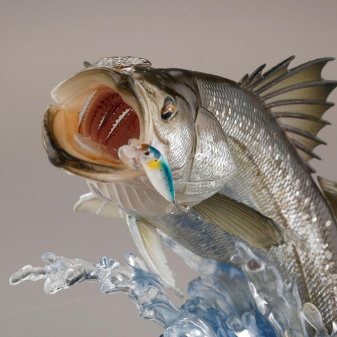 『STRIKE FANTASY』SHIMANO×海洋堂 スズキ【202502再販】