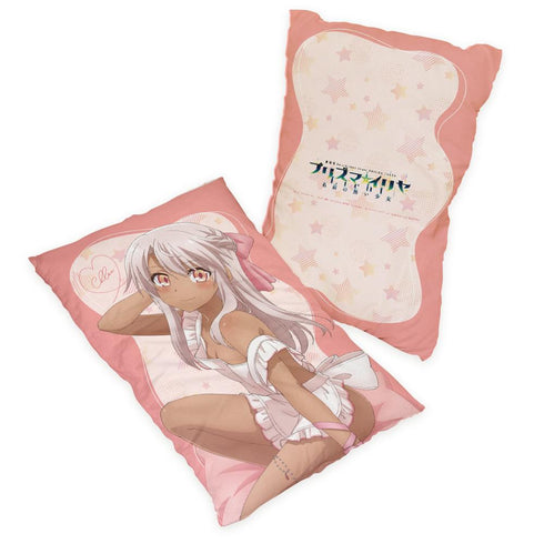 『Fate/kaleid liner プリズマ☆イリヤ Licht 名前の無い少女』描き下ろし まくらカバー(クロエ/エプロン)