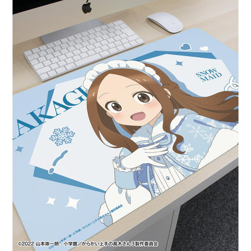 『からかい上手の高木さん』描き下ろし 高木さん スノーメイドver. マルチデスクマット