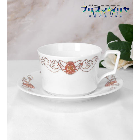 『Fate/kaleid liner プリズマ☆イリヤ Licht 名前の無い少女』ノリタケコラボ イリヤスフィール・フォン・アインツベルン カップ&ソーサー