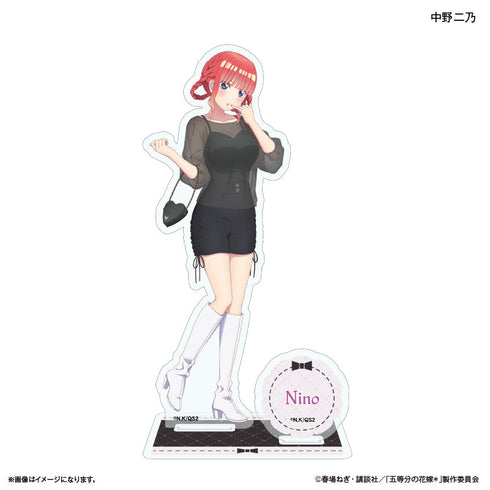 『五等分の花嫁*(モノトーンコーデ)』TVスペシャルアニメ「五等分の花嫁*」 アクリルスタンド 中野二乃