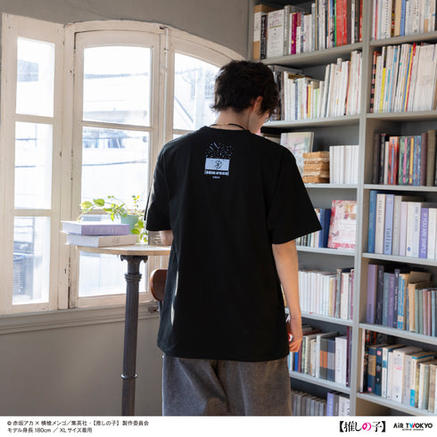 『【推しの子】』TVアニメ第2弾 モノトーンシーンイラストTシャツ 2(アクア)ブラック