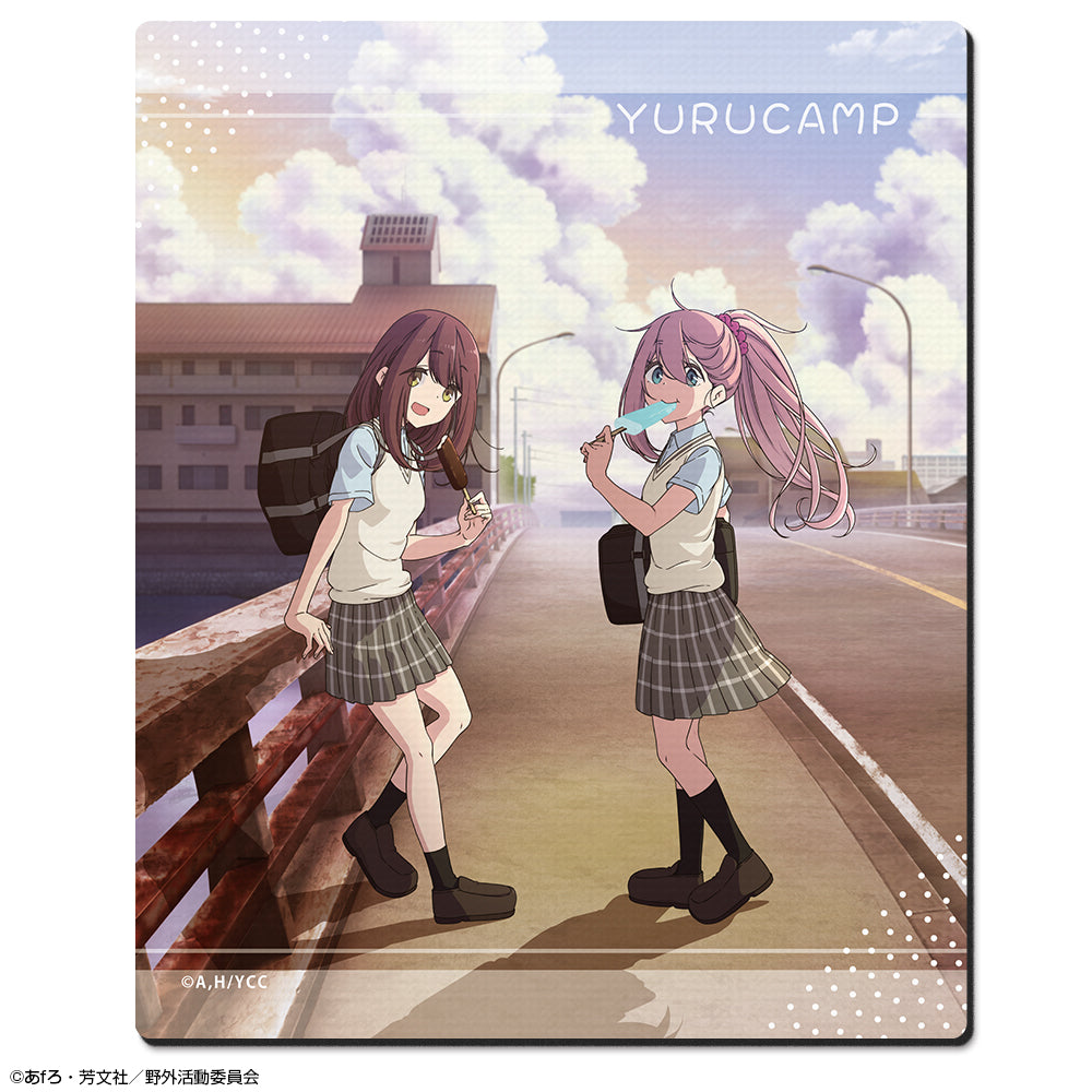 『ゆるキャン△』ラバーマウスパッド Ver.3 デザイン03(各務原なでしこ&土岐綾乃)【202504再販】