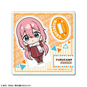 『ゆるキャン△ SEASON3』ちびキャラアクリルスタンド デザイン02(各務原なでしこ/B)【ゆるぷに】【202410再販】