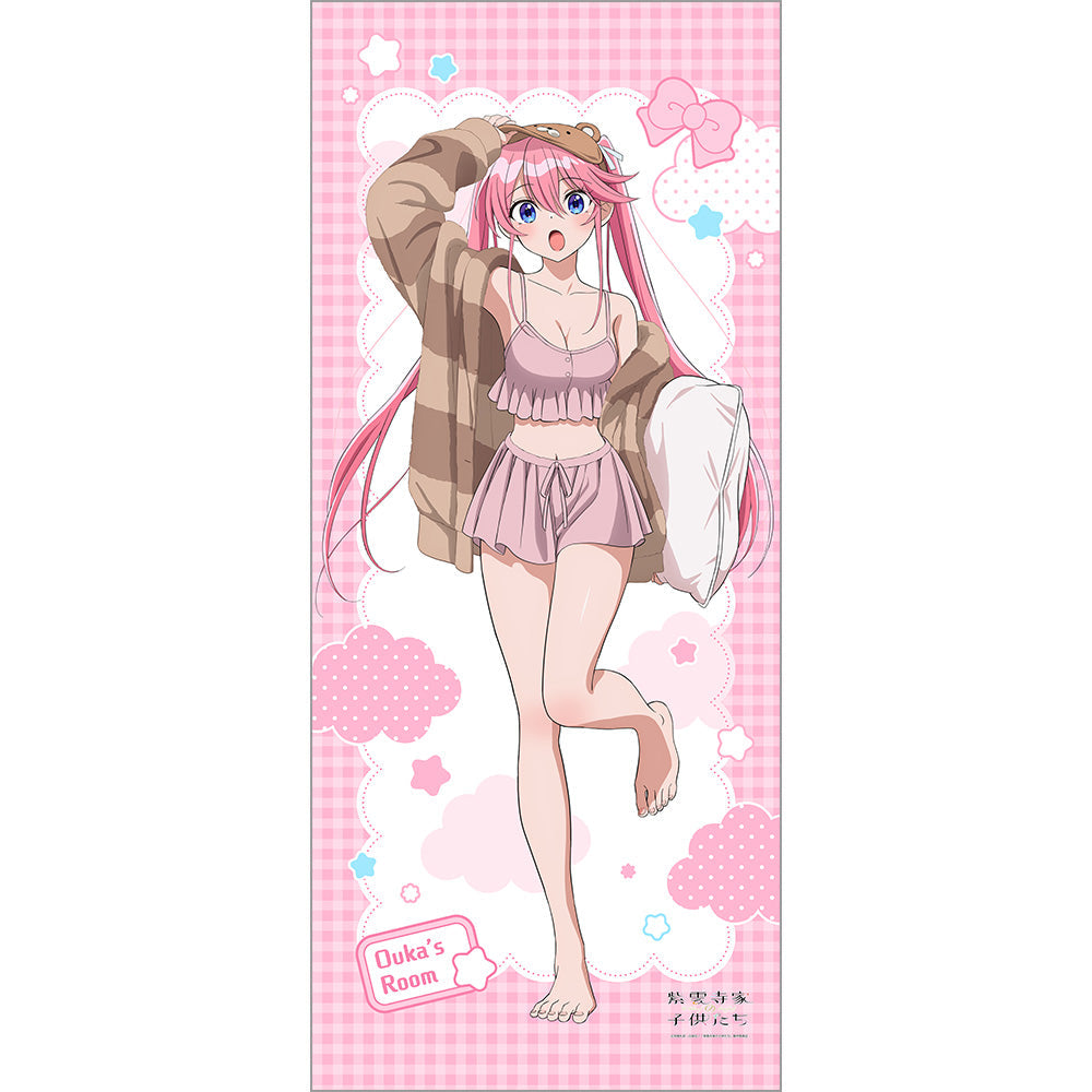 『紫雲寺家の子供たち』描き下ろし特大タペストリー(紫雲寺謳華/ルームウェア)