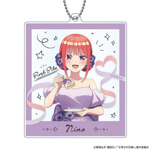 『五等分の花嫁∽』アクリルキーホルダー First Bite Ver. B 中野二乃