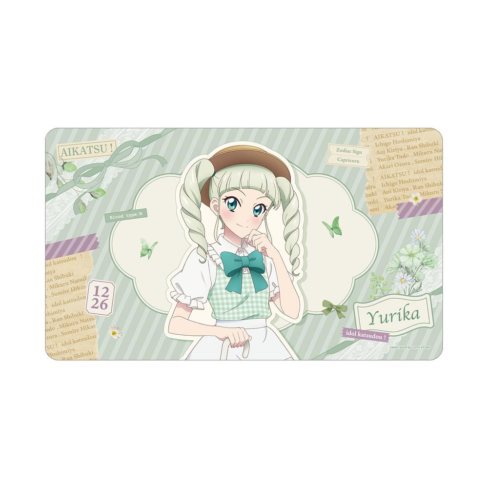 『アイカツ! 10th STORY ~未来へのSTARWAY~』描き下ろし 藤堂ユリカ カントリーワンピースver. マルチデスクマット