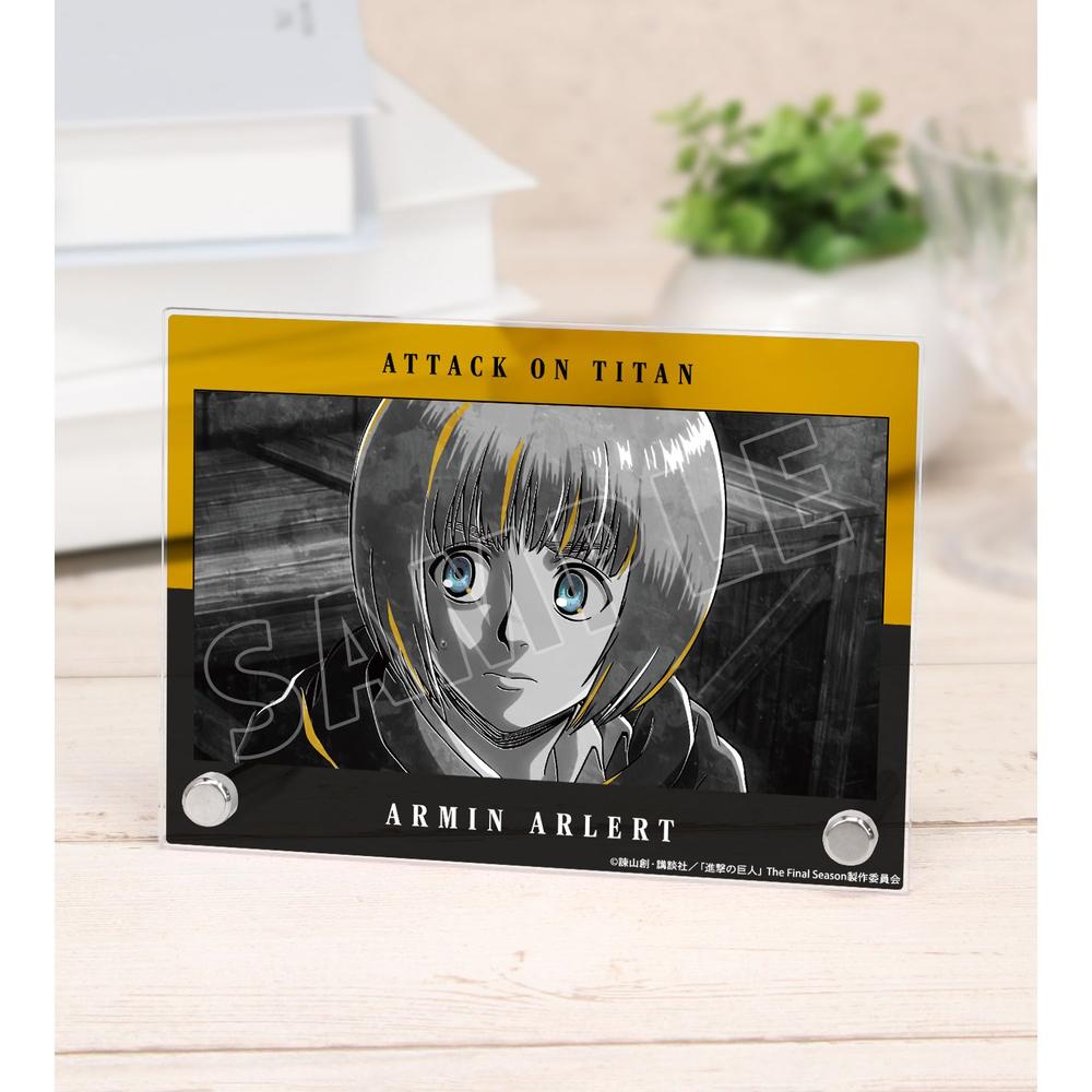 アルミン・アルレルト グッズ - Anime Store.JP
