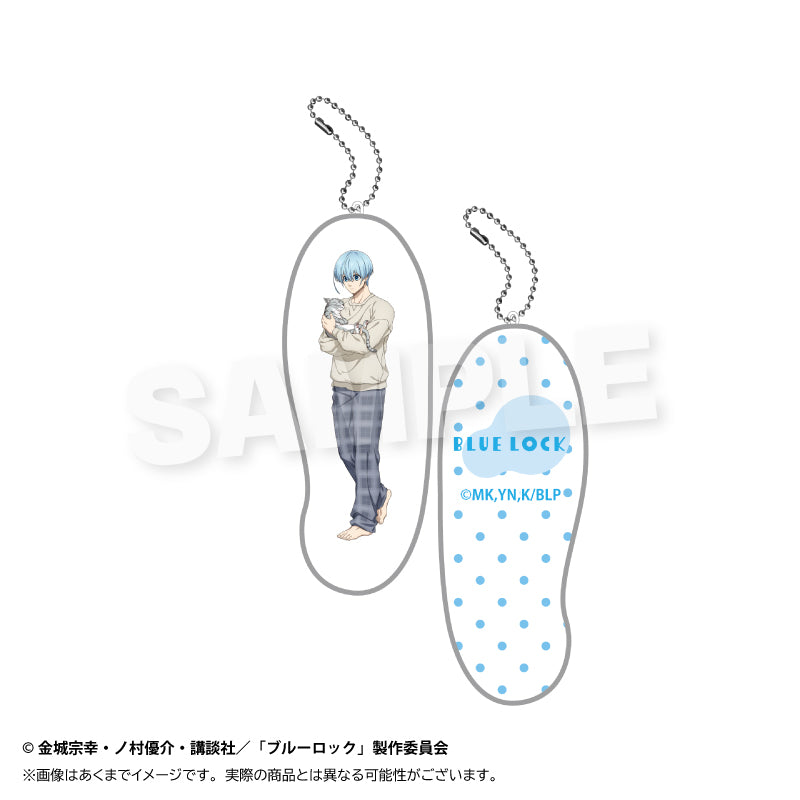 『ブルーロック』クッションキーホルダー 猫と戯れVer. 氷織羊