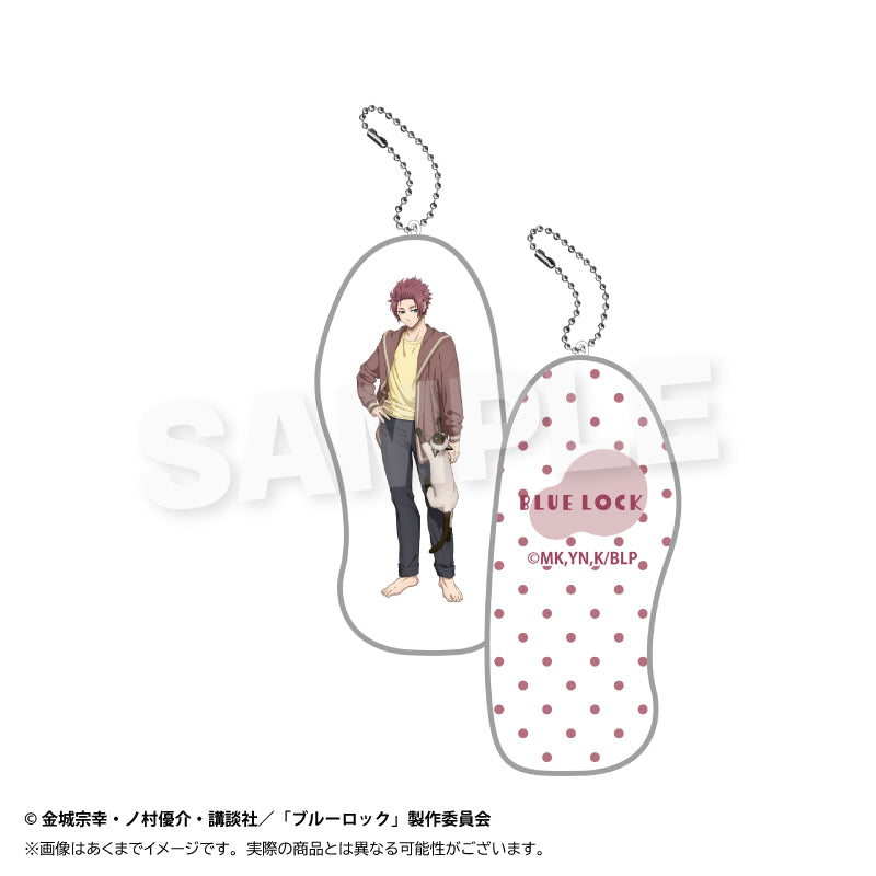 『ブルーロック』クッションキーホルダー 猫と戯れVer. 糸師冴