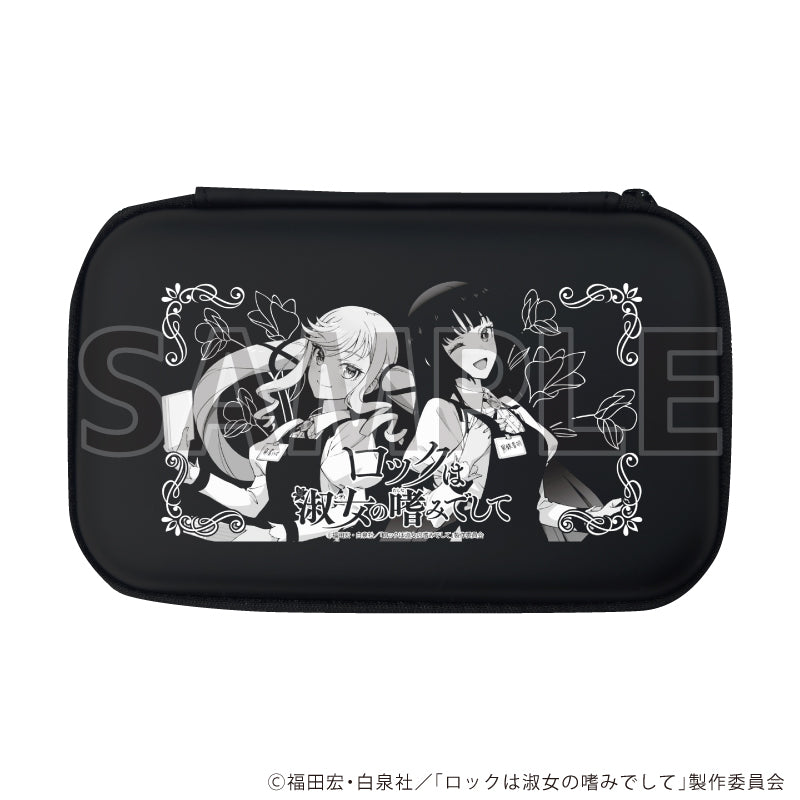 『ロックは淑女の嗜みでして』モバイルアクセサリーケース01/鈴ノ宮りりさ&黒鉄音羽(描き下ろしイラスト)