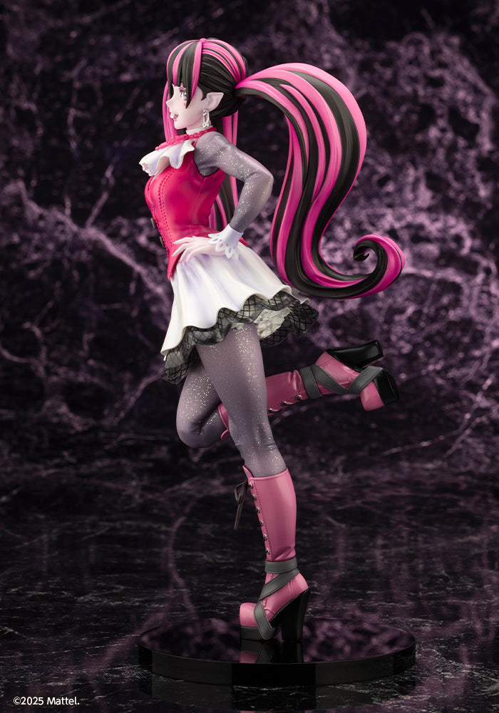 MONSTER HIGH』美少女 ドラキュローラ – Anime Store JP（アニメ