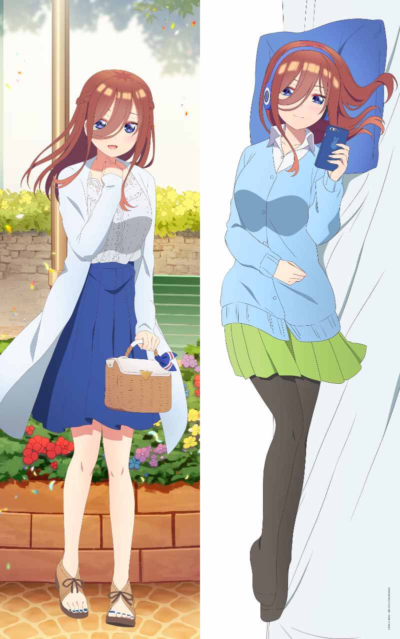 映画 五等分の花嫁』描き下ろし抱き枕カバー＋缶バッジセット 中野三玖  