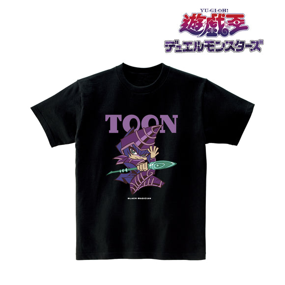 『遊☆戯☆王デュエルモンスターズ』ブラック・マジシャン トゥーン・ワールド テイストデフォルメ Tシャツ (メンズ/レディース)